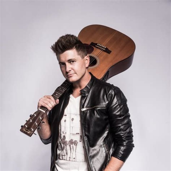Adam Agee 