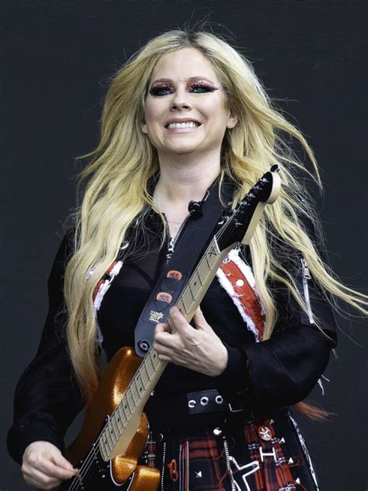 Avril Lavigne Avril Lavigne