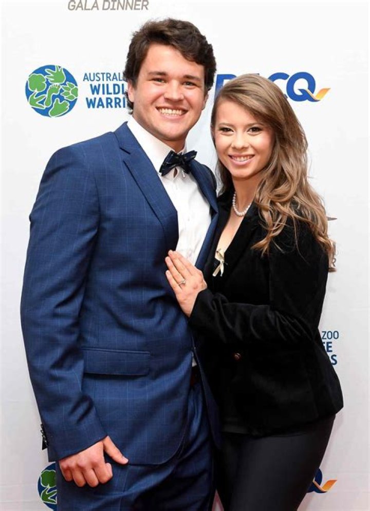 Bindi Irwin, Chandler Powell