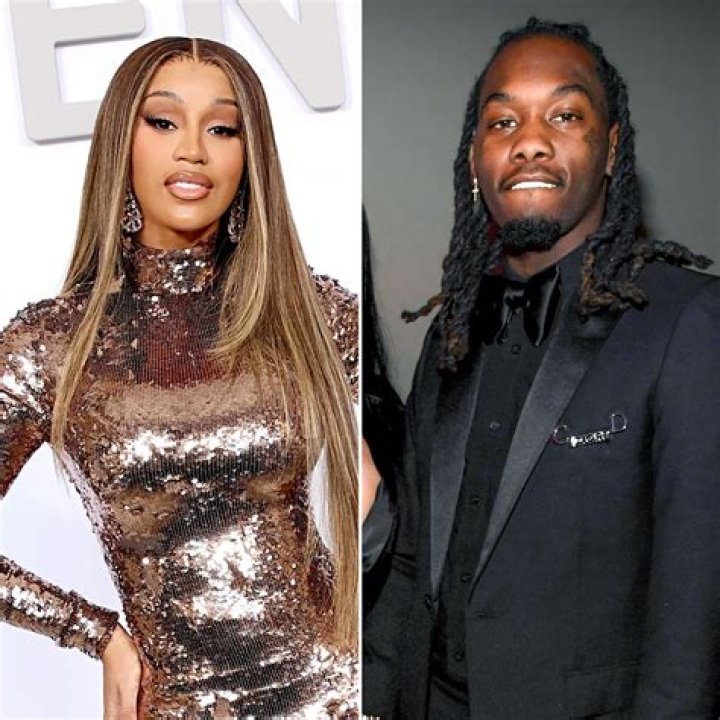 Cardi B & Offset Share a Sweet Kiss on Stage at Wireless Festival