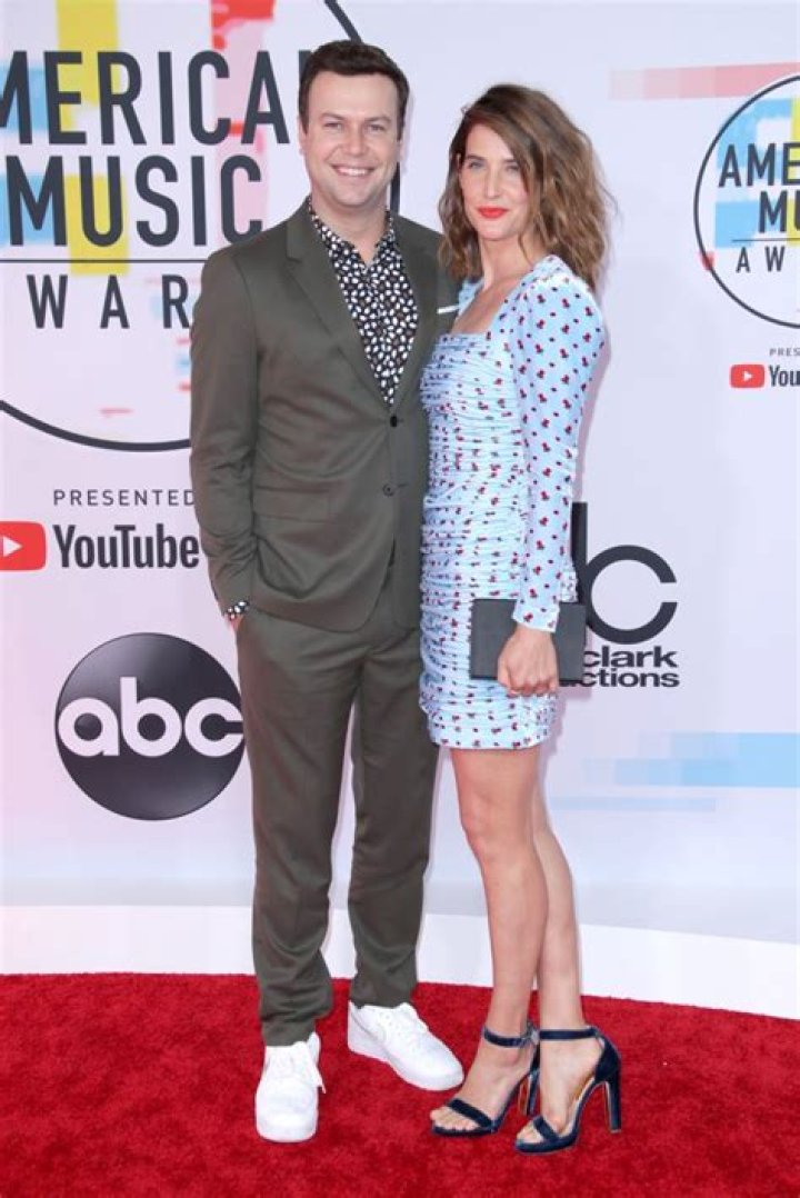 Couples At AMAs 2018