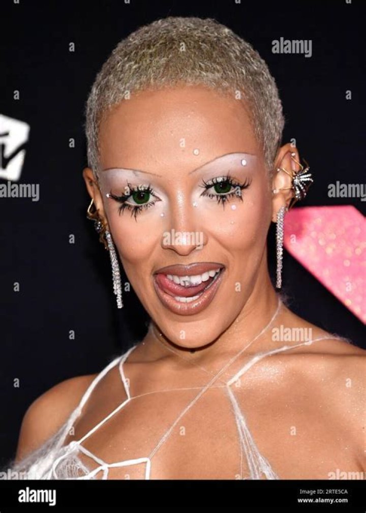 Doja Cat Arrives At The Fanatics Super Bowl Party