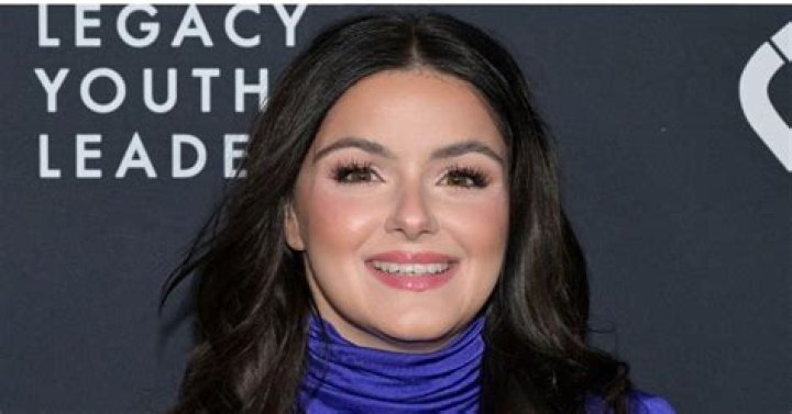 EXCLUSIVE: Ariel Winter picks up an ice cream cake on her way to a birthday party at Baskin Robbins in Los Angeles on Wednesday. 08 Jul 2020 Pictured: Ariel Winter. Photo credit: MEGA TheMegaAgency.com +1 888 505 6342 (Mega Agency TagID: MEGA687342_012.jpg) [Photo via Mega Agency]