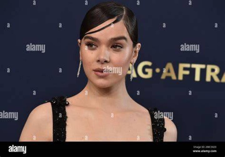 Hailee Steinfeld 28th Annual Screen Actors Guild Awards, Arrivals, The Barker Hangar, Santa Monica, Los Angeles, USA - 27 Feb 2022 Wearing Miu Miu