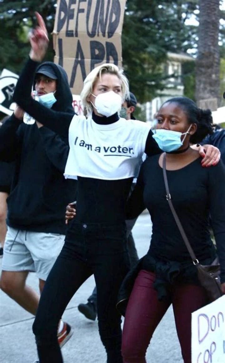 Jaime King protesting