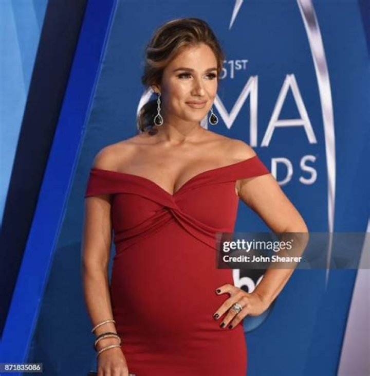 Jessie James Decker 56th Annual CMA Awards, Arrivals, Nashville, Tennessee, USA - 09 Nov 2022