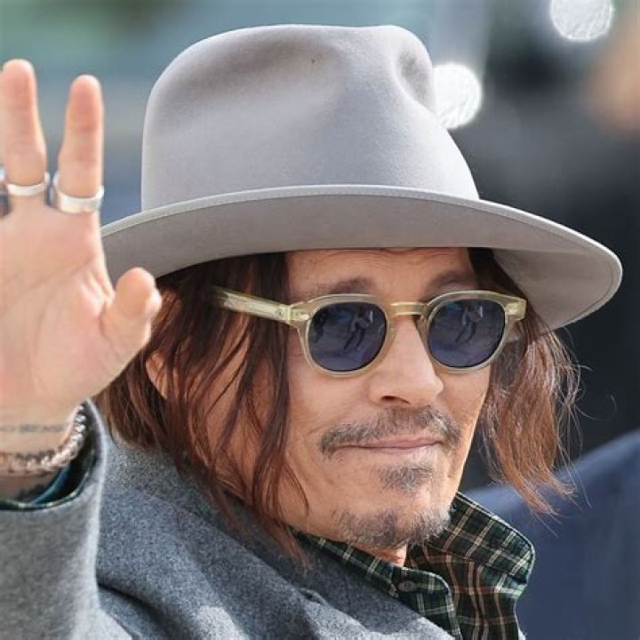 Johnny Depp is all smiles while signing autographs and posing for selfies for his fans outside the Capital Theater in Westchester, New York. Depp is on tour right now.Pictured: Johnny DeppRef: SPL5492036 081022 NON-EXCLUSIVEPicture by: Elder Ordonez / SplashNews.comSplash News and PicturesUSA: +1 310-525-5808London: +44 (0)20 8126 1009Berlin: +49 175 3764 Rights, No Poland Rights, No Portugal Rights, No Russia Rights
