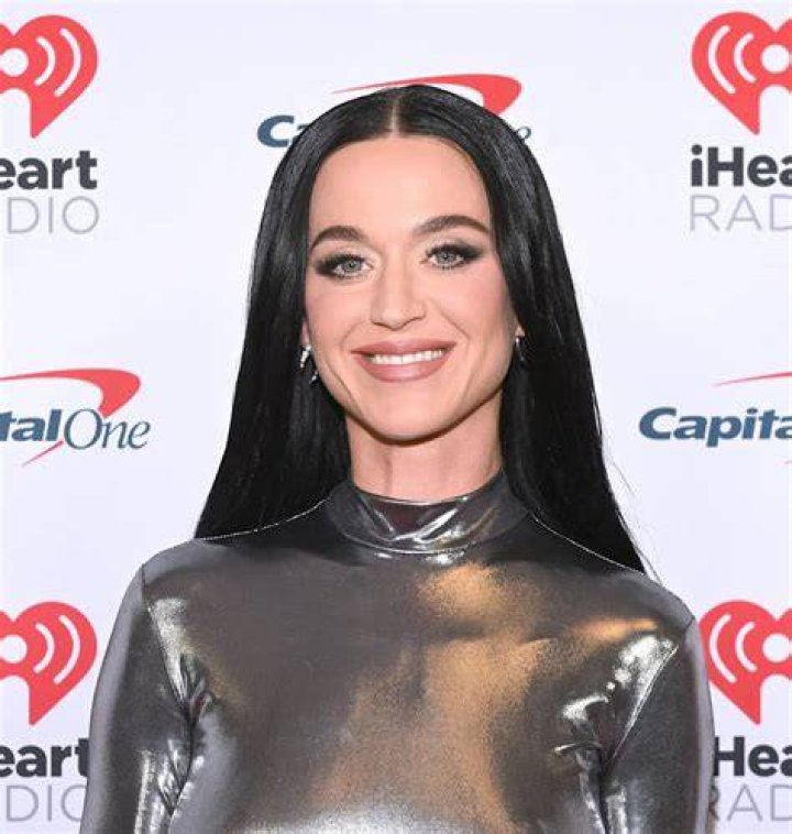 Katy Perry In A Coral Pantsuit