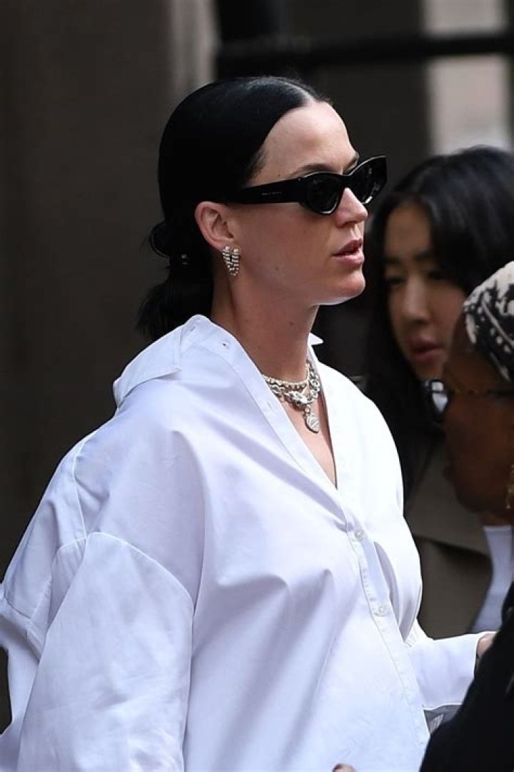 Katy Perry In An Oversized Pink Coat