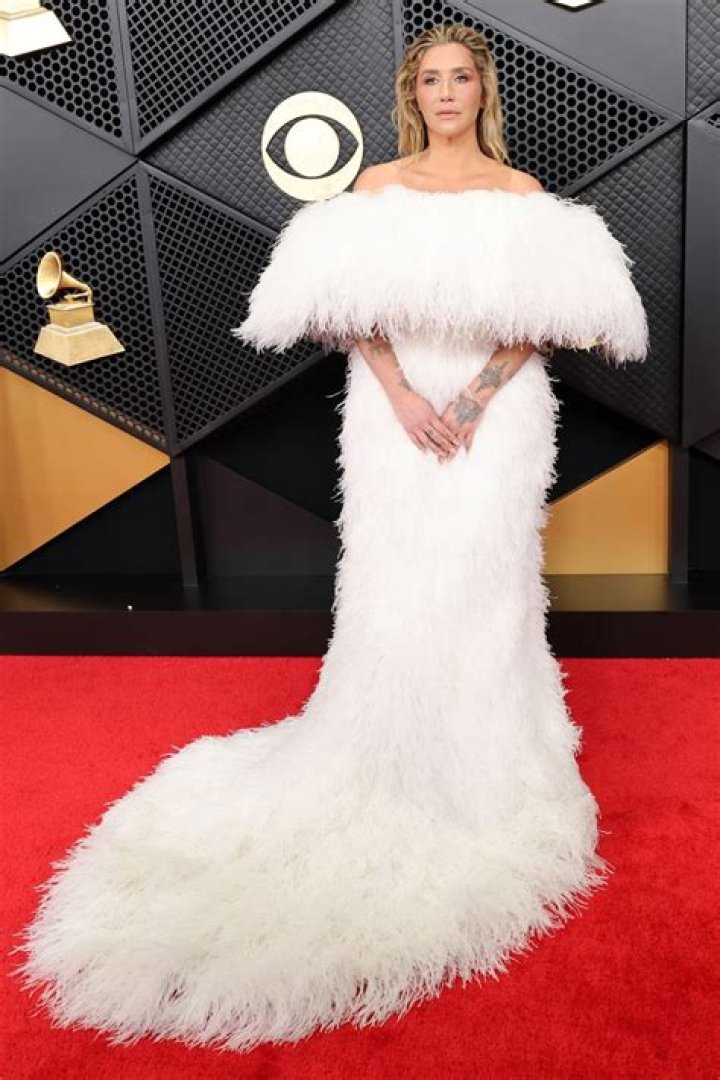 Kesha red carpet
