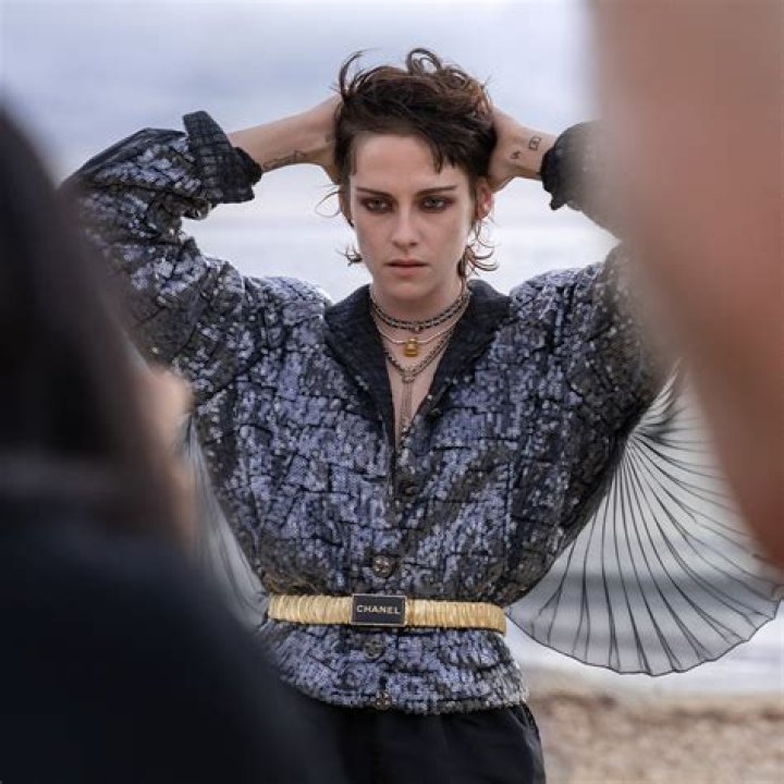 Kristen Stewart Chanel's Metiers d'art Collection photocall, Tokyo, Japan - 01 Jun 2023 Metiers d'art Collection