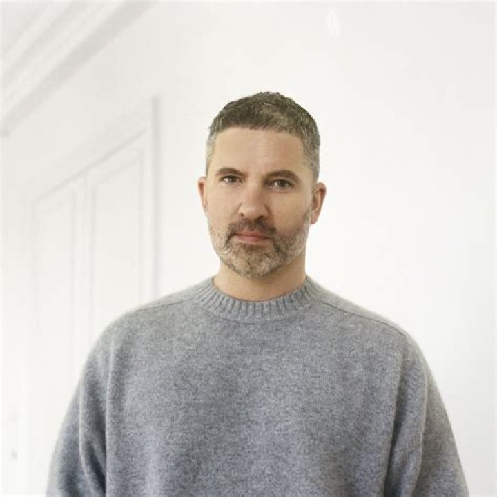 Mark Thomas