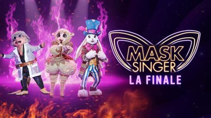 MASKED SINGER: Cupcake. CR: FOX. &copy;2021 FOXS MEDIA LLC.
