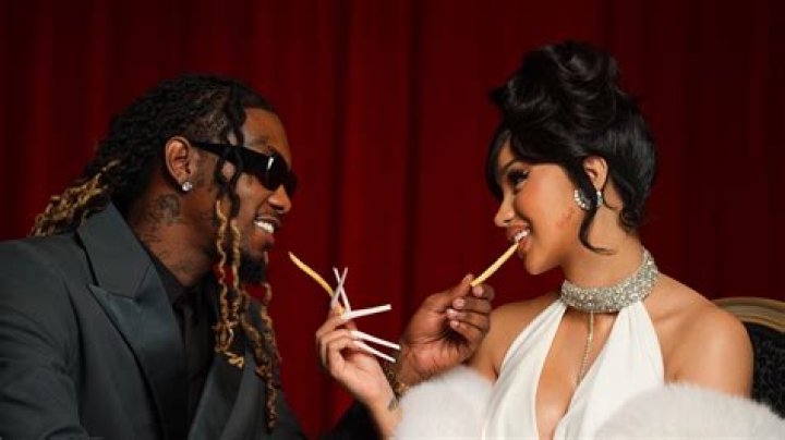 Offset & Cardi B Making Out at the Billboard Music Awards