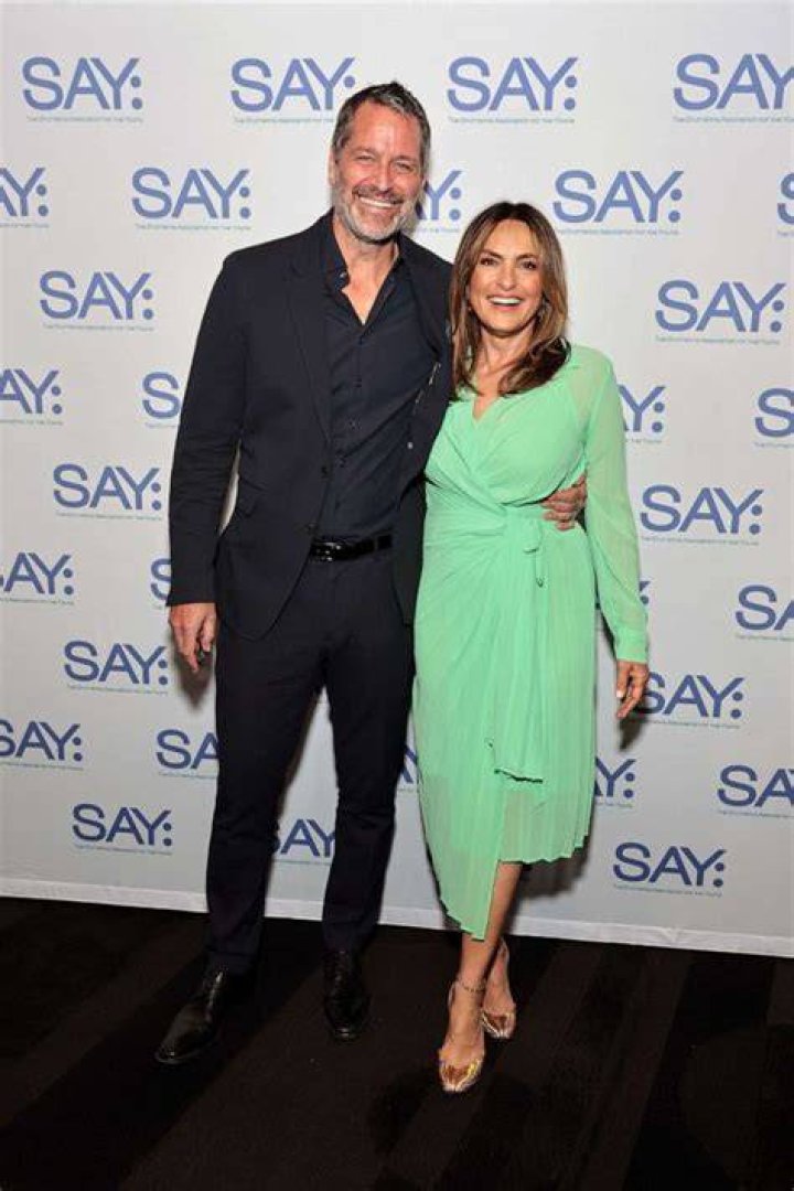 Peter Hermann and Mariska Hargitay