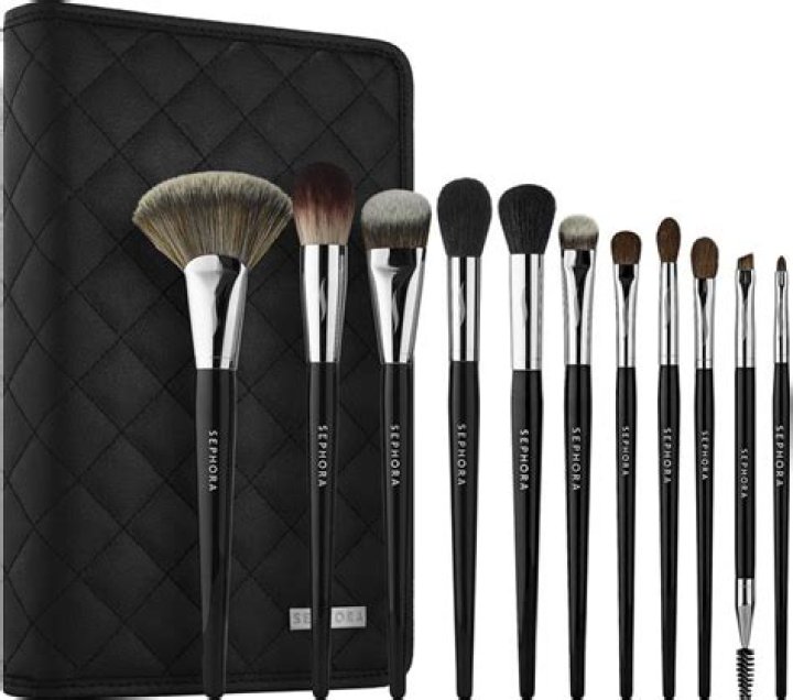 Sephora PRO ESSENTIALS BRUSH SET ROSE GOLD ($175.00, Sephora)