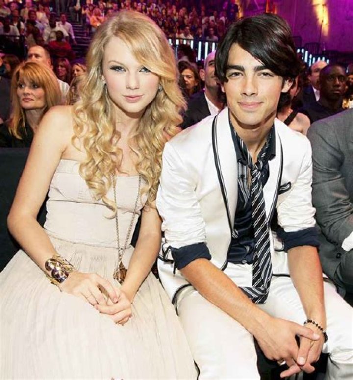 Taylor Swift, Joe Jonas